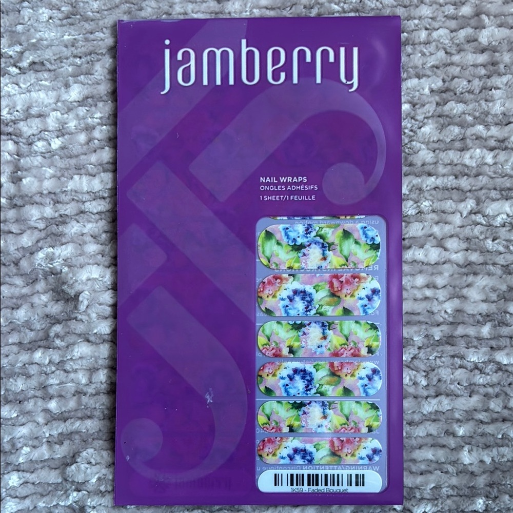 Jamberry “Faded Bouquet” Floral Nail Wraps